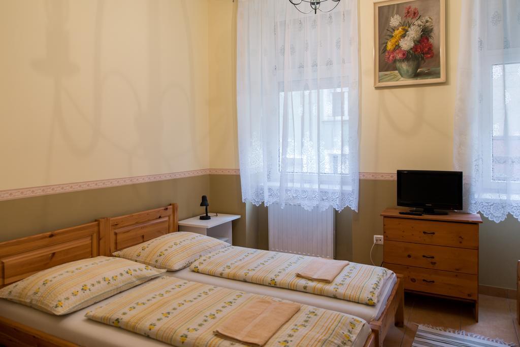 Taverna Panzio Sopron Dış mekan fotoğraf